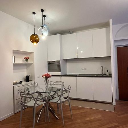 Casa Vercelli Delizioso Bilocale Moderno Nella Vecchia Milano 外观 照片