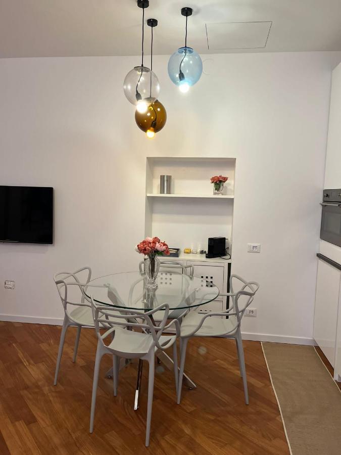 Casa Vercelli Delizioso Bilocale Moderno Nella Vecchia Milano 外观 照片