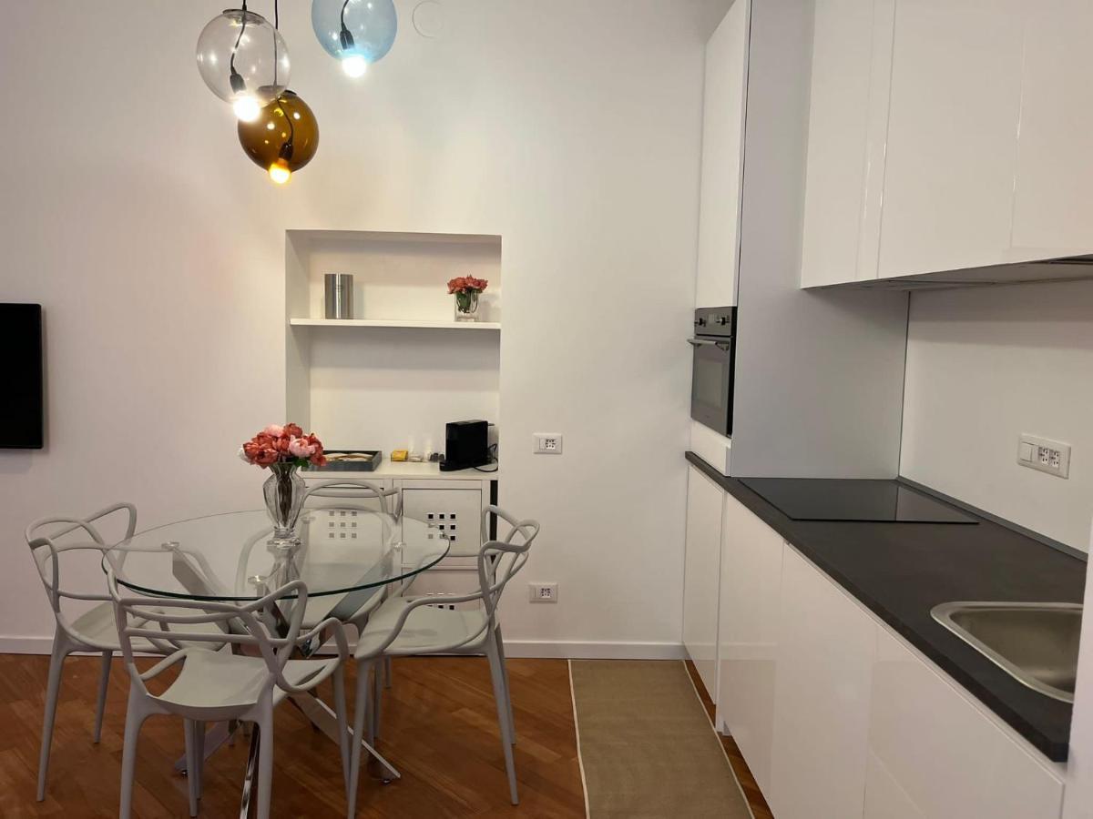 Casa Vercelli Delizioso Bilocale Moderno Nella Vecchia Milano 外观 照片
