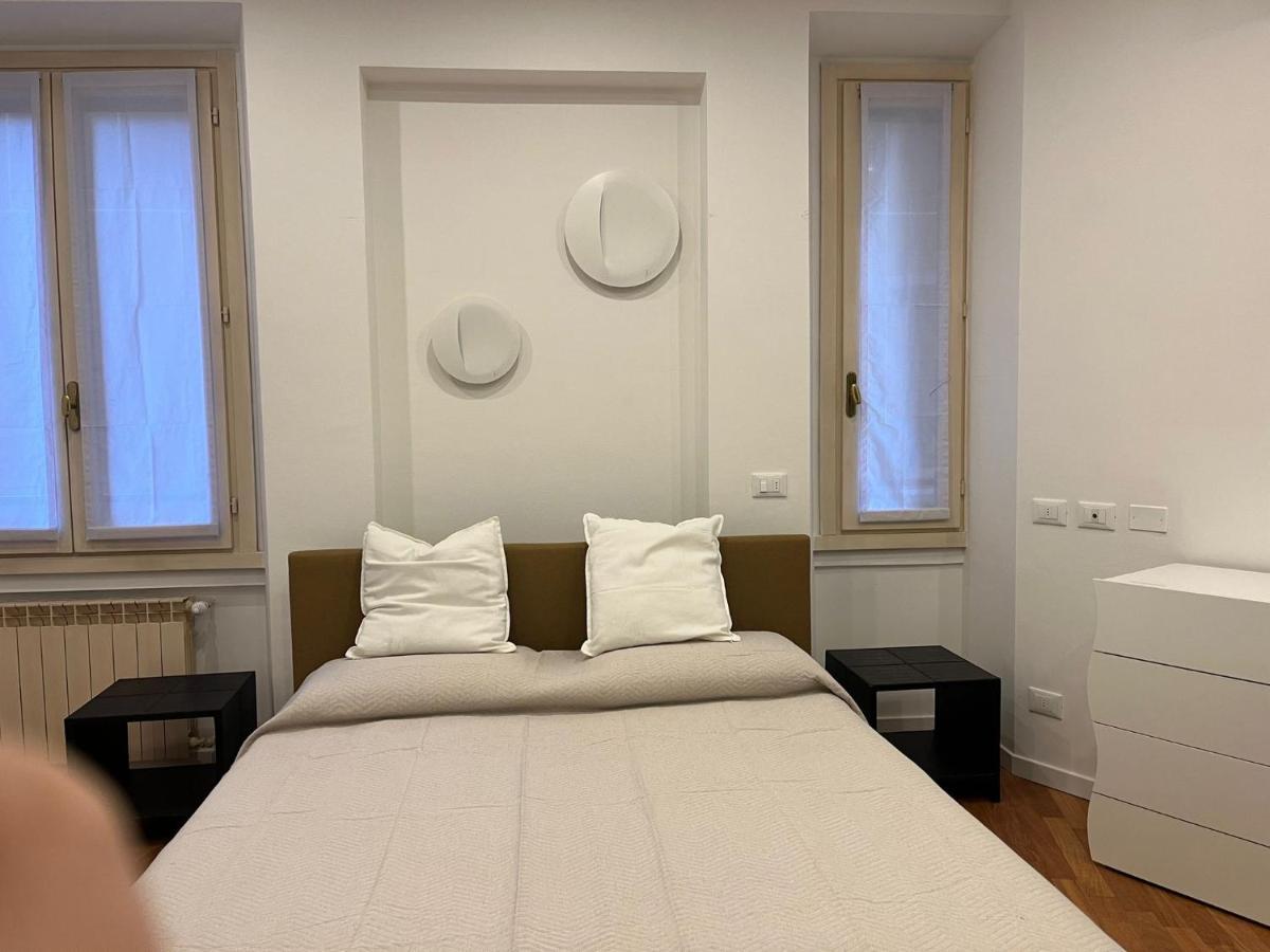 Casa Vercelli Delizioso Bilocale Moderno Nella Vecchia Milano 外观 照片