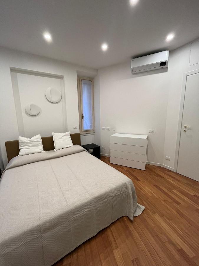 Casa Vercelli Delizioso Bilocale Moderno Nella Vecchia Milano 外观 照片