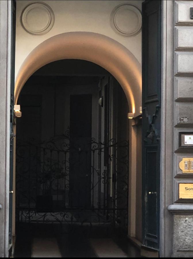 Casa Vercelli Delizioso Bilocale Moderno Nella Vecchia Milano 外观 照片